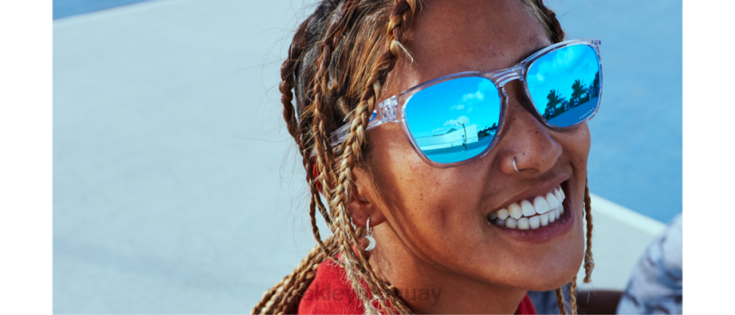 Oakley mansión XT4H1093 gafas Lentes Prizm de zafiro, montura transparente pulida.