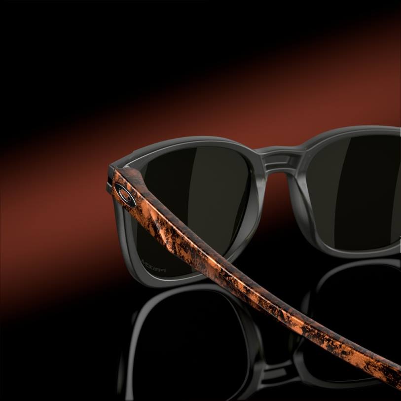 Oakley colección de brío del ojector XT4H582 gafas Lentes prizm ruby, montura gris humo mate