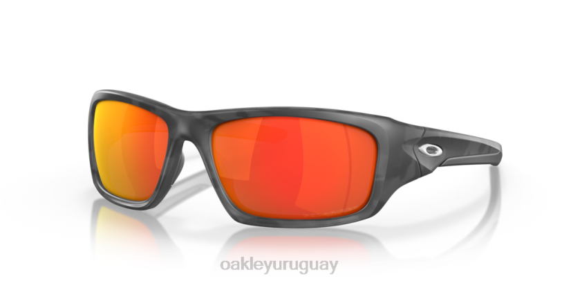 Oakley válvula XT4H778 gafas Lentes polarizadas Ruby Iridium, montura de camuflaje negro mate.