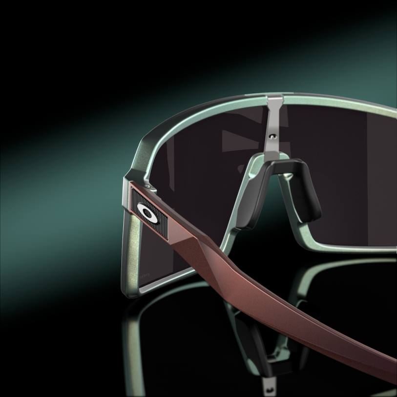 Oakley colección sutro brío XT4H930 gafas Lentes prizm gris, montura colorshift plata mate/azul verve